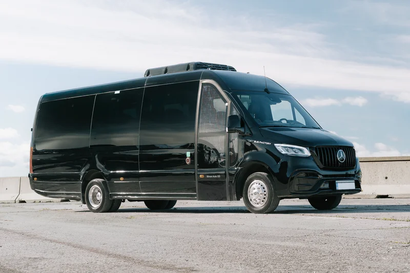Mercedes-Benz Sprinter, 19 reisijat välisvaade